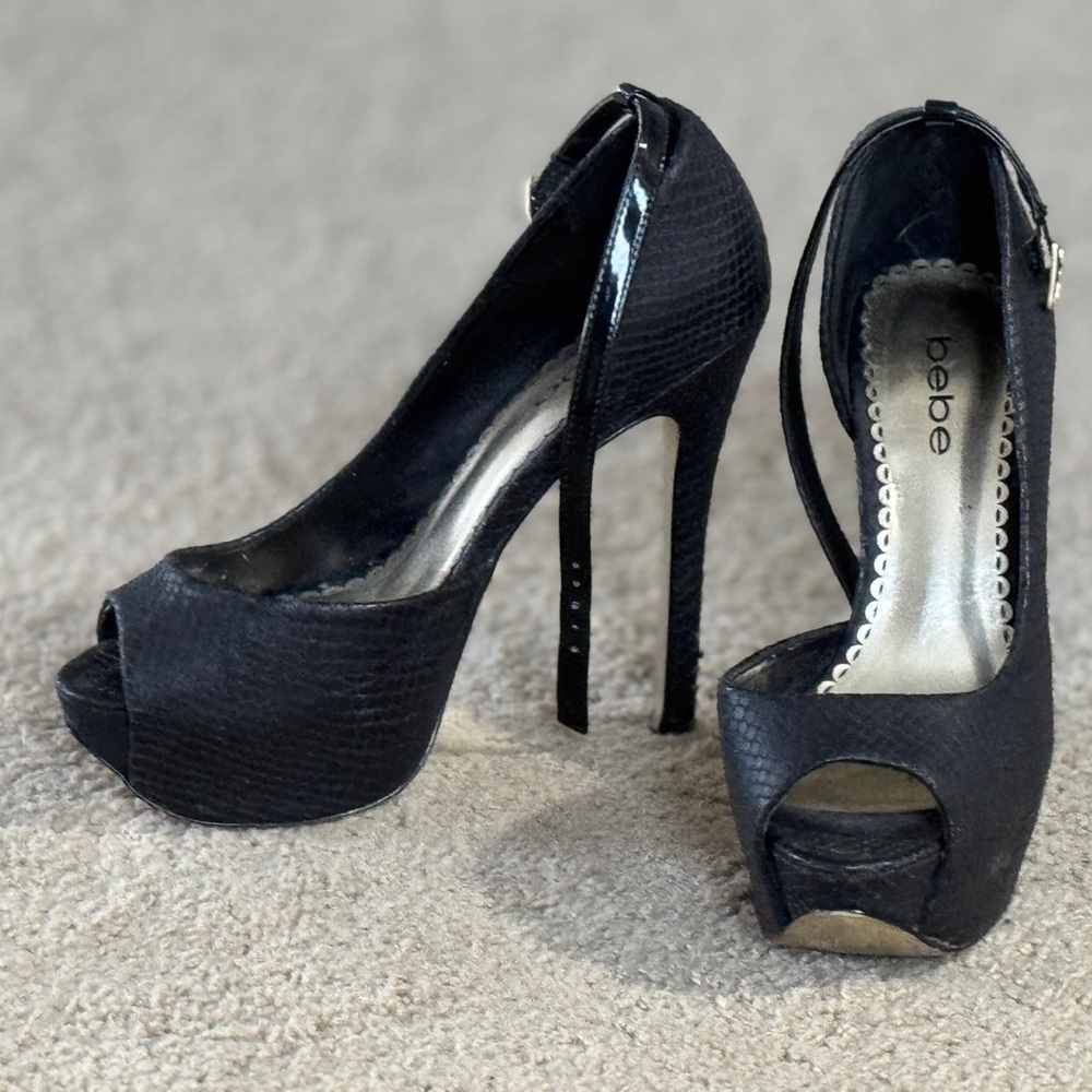 Bebe Black Textured Peep Toe Heels